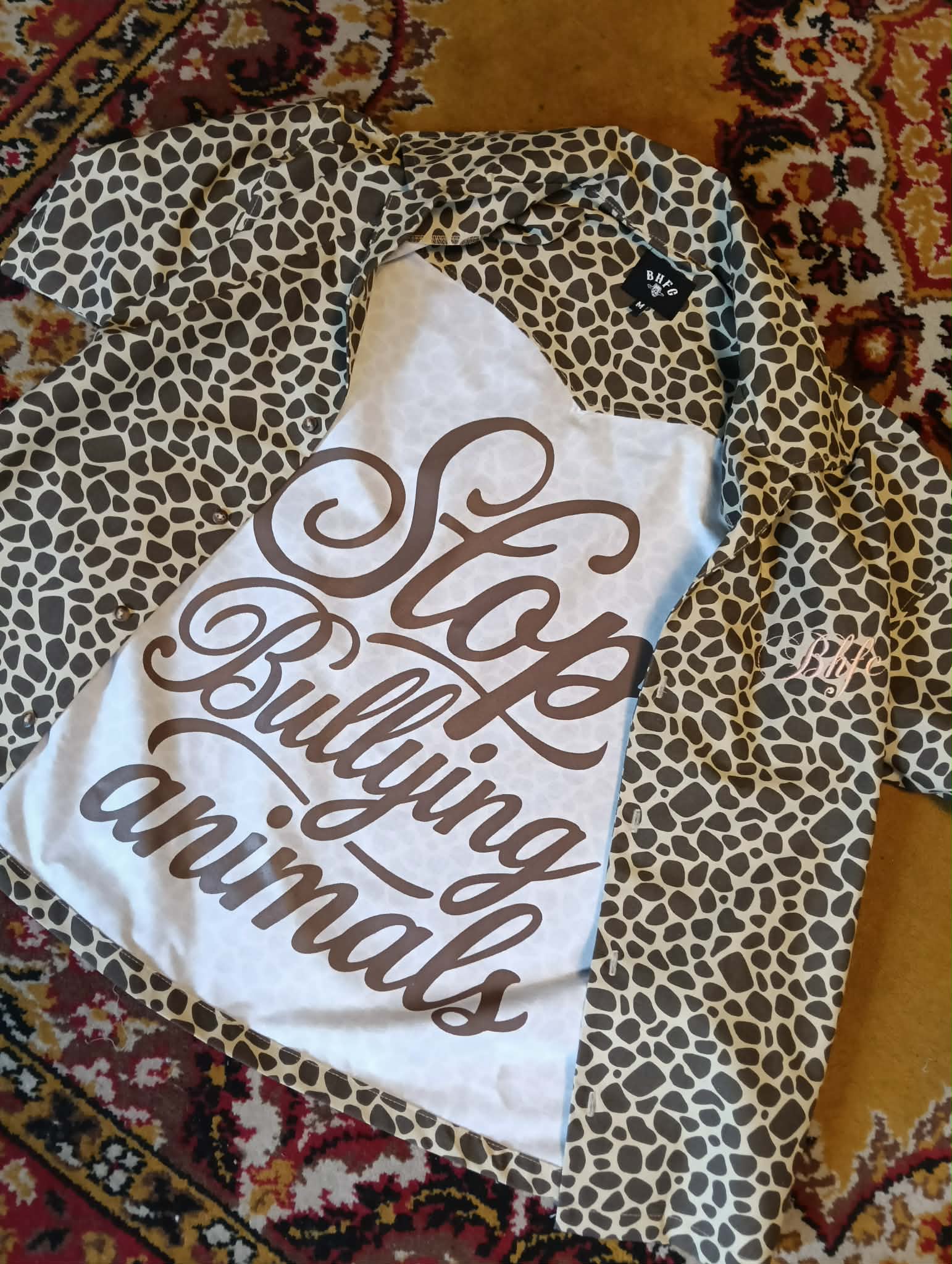 CAMISA  STOP BULLYING ANIMALS